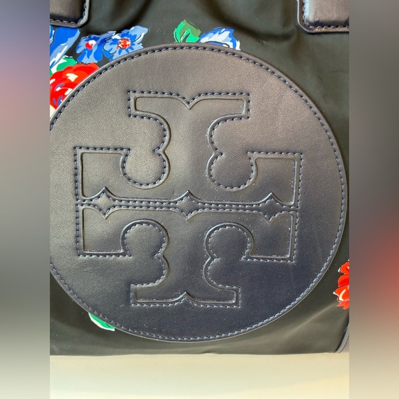 Tory Burch Blue Ella Printed Nylon Tote with a Floral Print - Picture 3 of 10